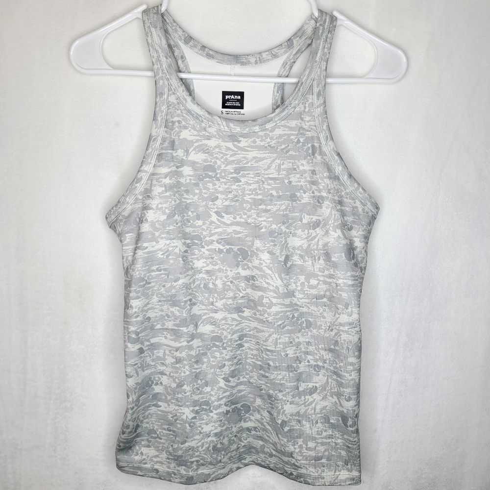 Prana Gray Camo Padded Athletic Tank Top Size Small
